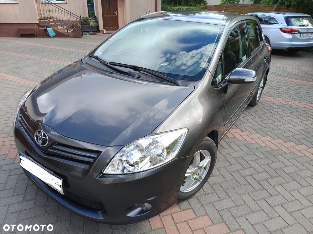 Toyota Auris 1.33 VVT-i Life Comfort - 3