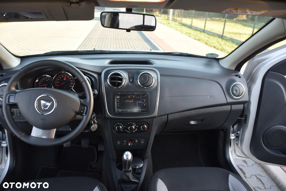 Dacia Sandero TCe 90 Laureate - 18