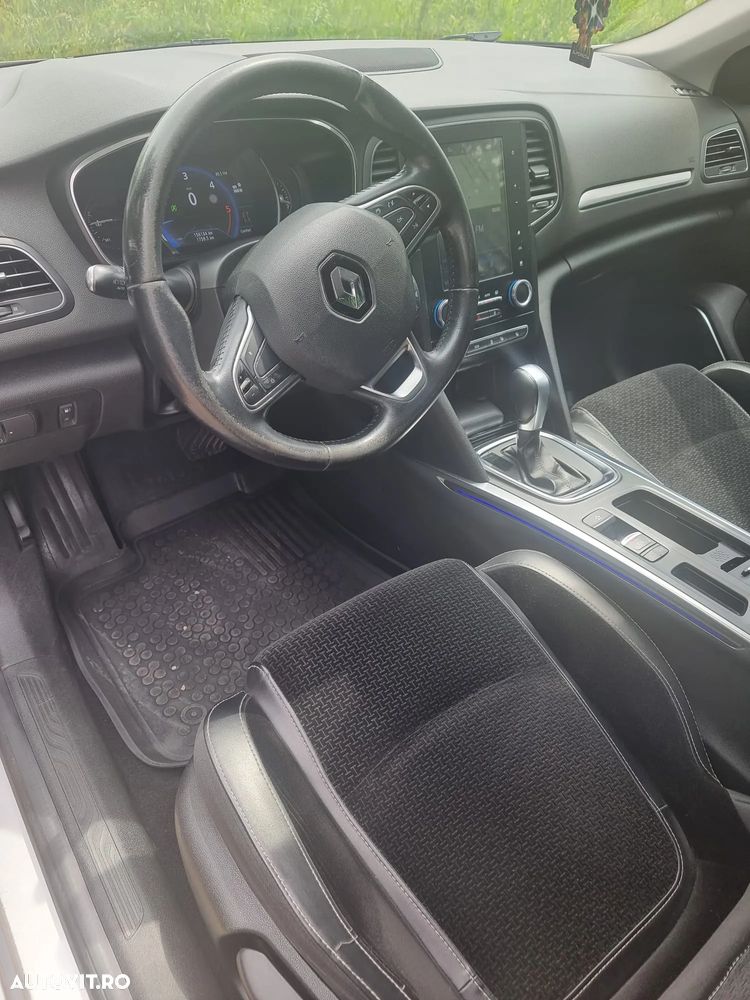 Renault Megane - 25