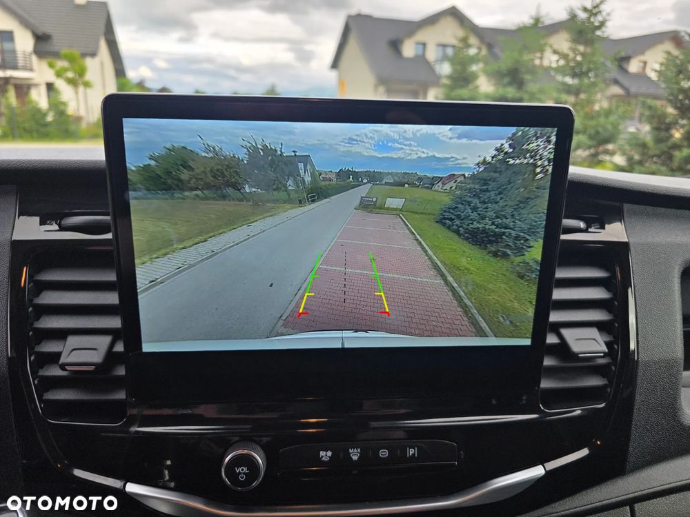 Ford Transit L4 RWD Trend - 25