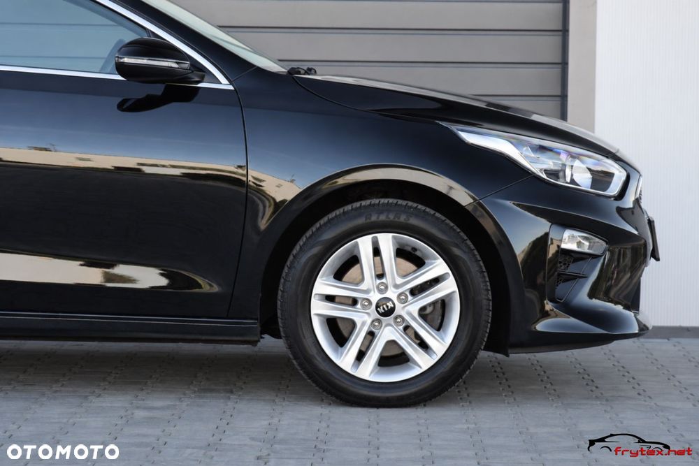 Kia Ceed - 5