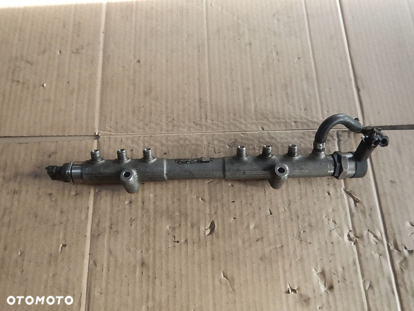 LISTWA WTRYSKOWA  CZUJNIK volvo s40 s60 2.4 D5 0445215023
