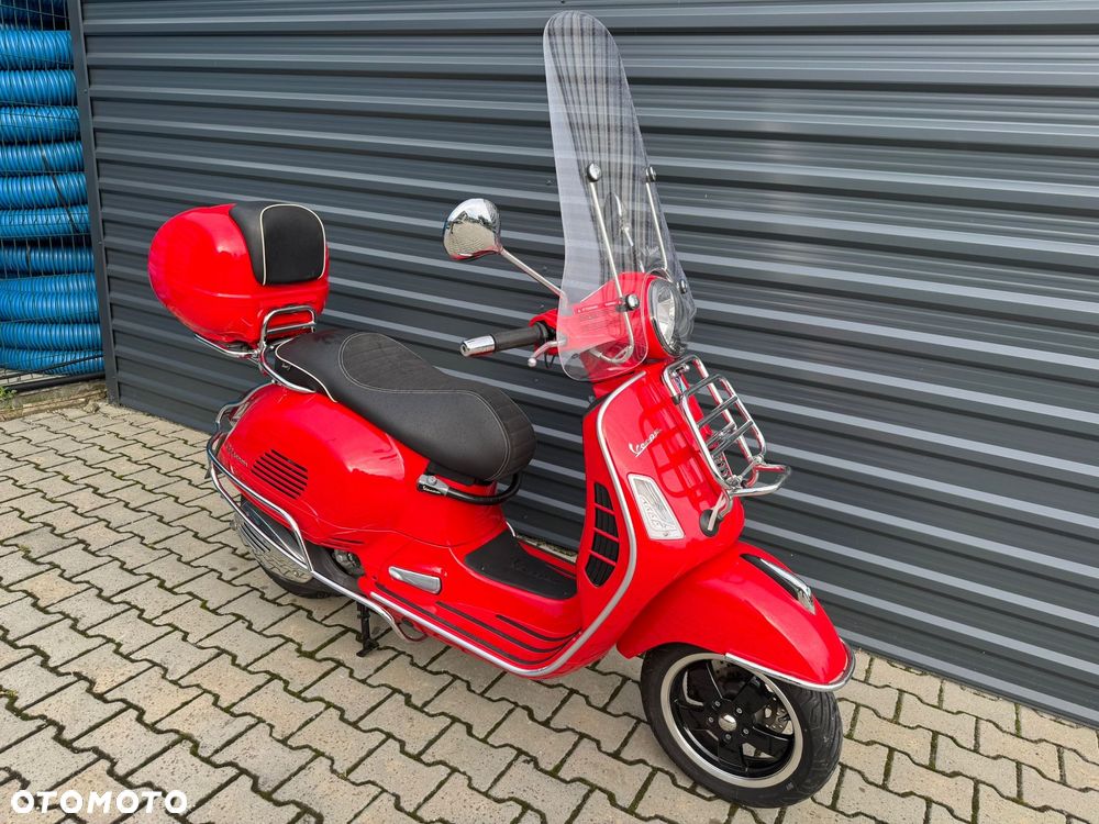 Vespa GTS - 2