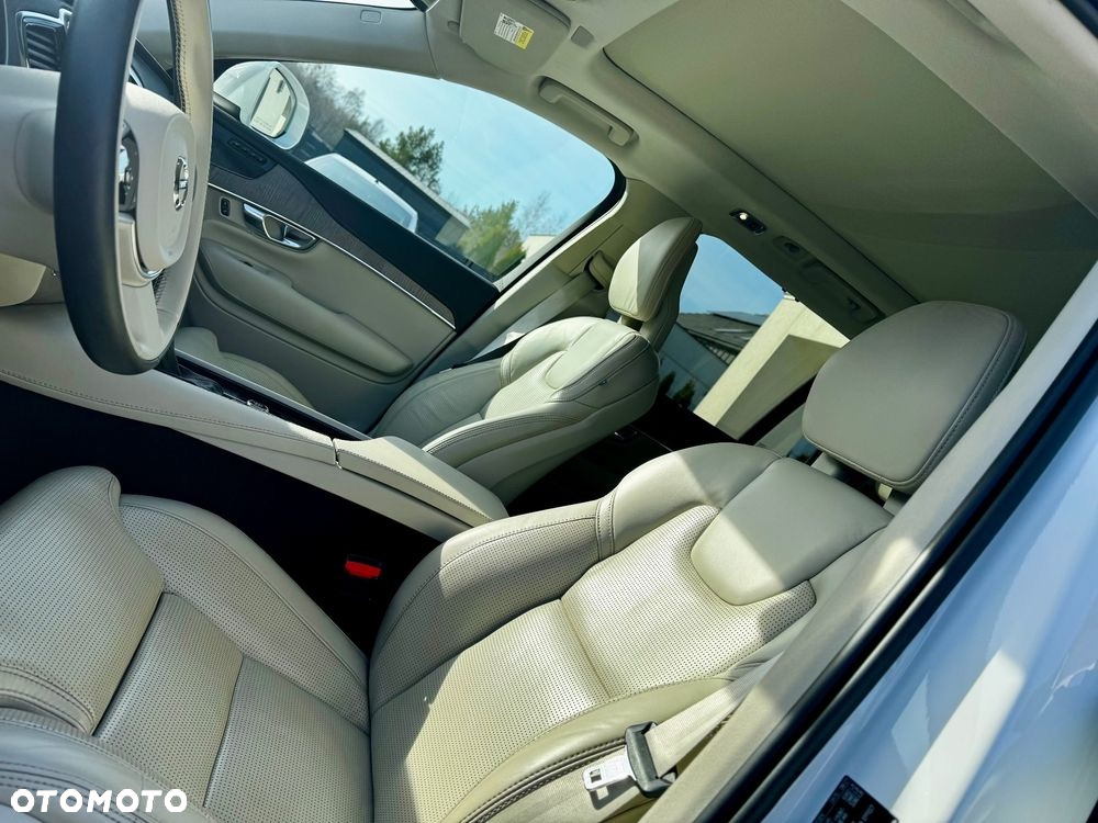 Volvo XC 90 T6 AWD Inscription 7os - 24