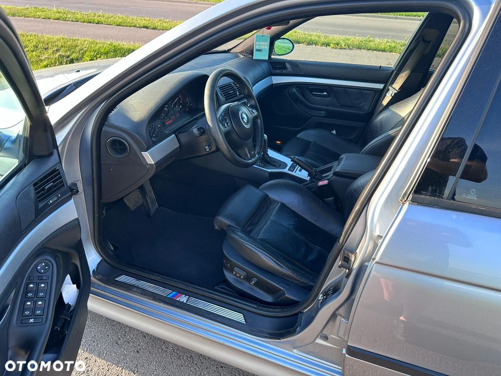 BMW Seria 5 - 11