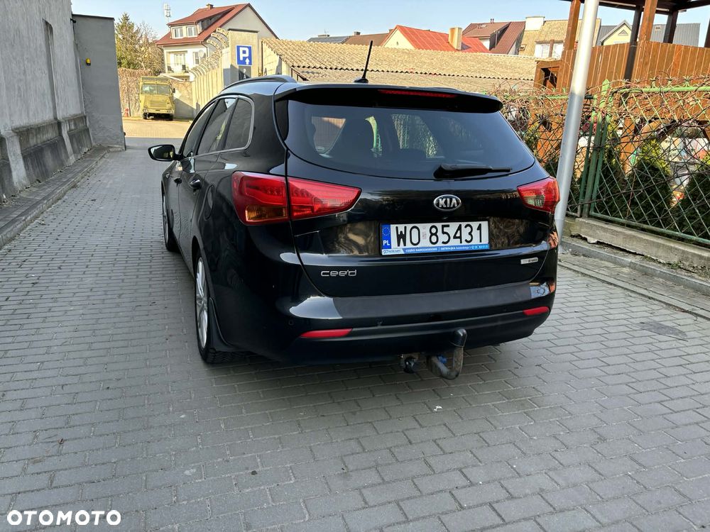 Kia Ceed 1.6 CRDi Business Line - 4