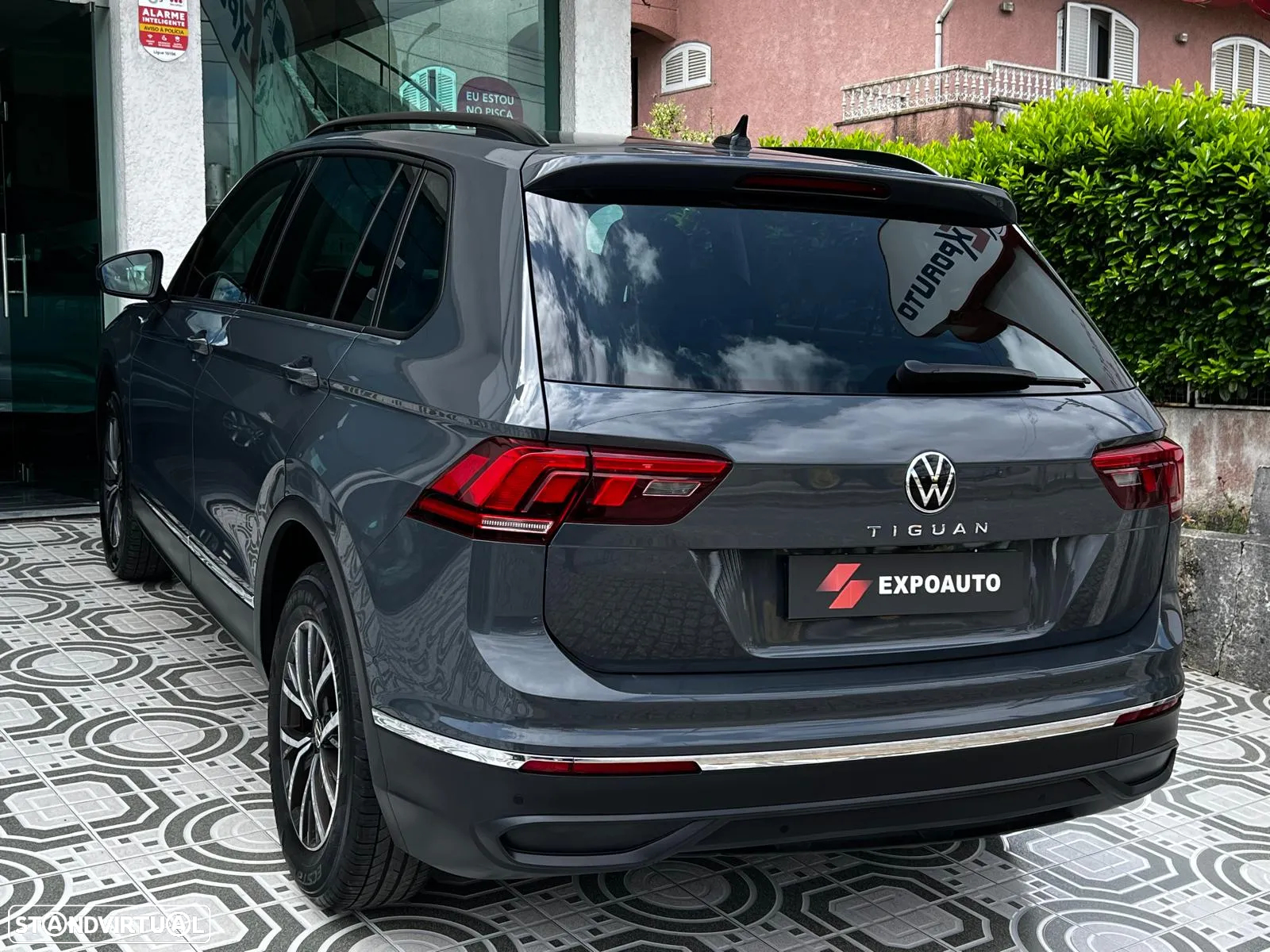 VW Tiguan 2.0 TDI Life - 2