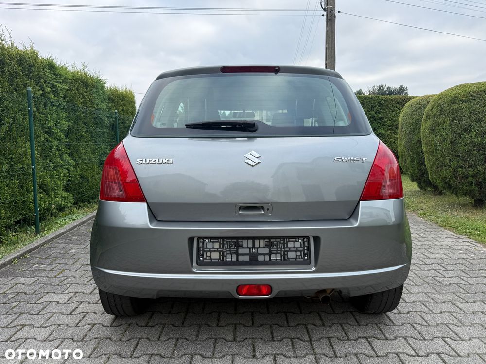 Suzuki Swift - 9