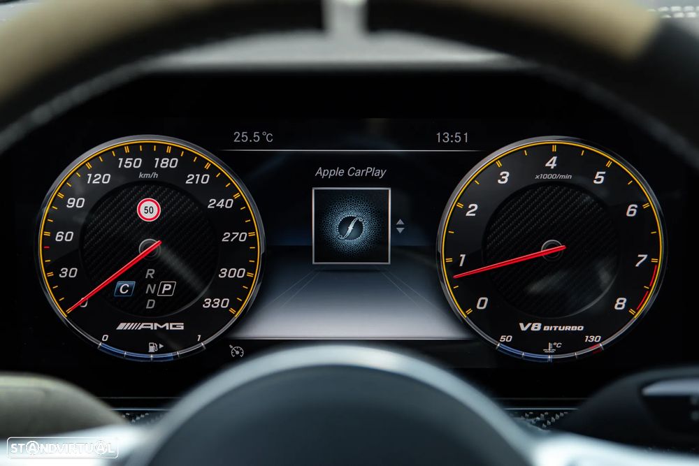 Mercedes-Benz E 63 AMG S 4-Matic+ - 33