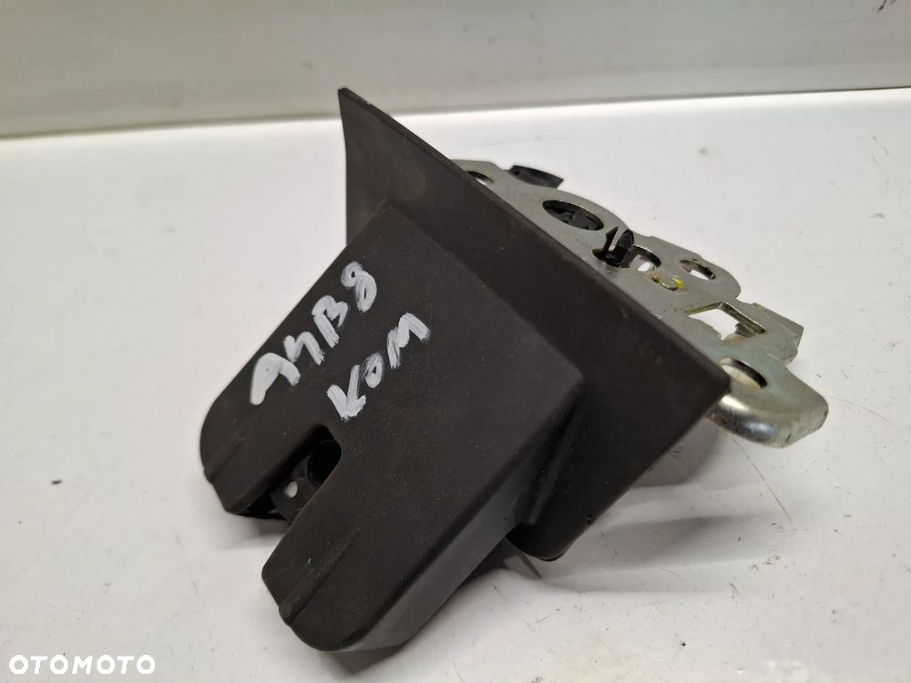 ZAMEK KLAPY BAGAZNIKA AUDI A4 B8 KOMBI SLASK WYSYLKA VAT - 2