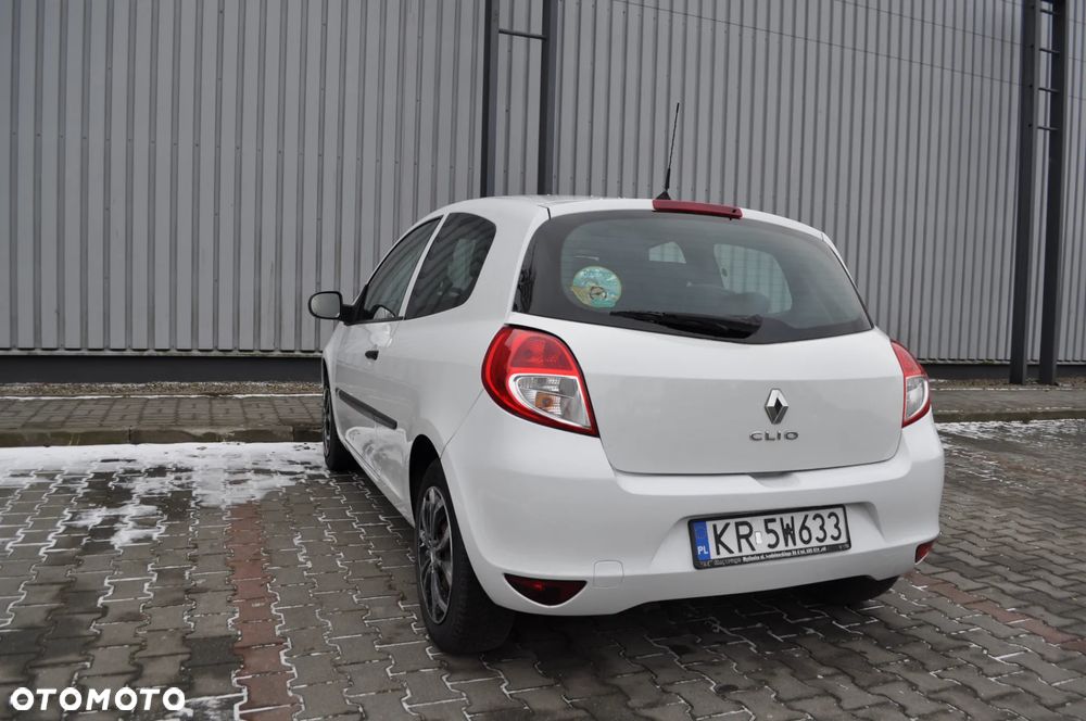 Renault Clio 1.5 dCi Authentique - 3