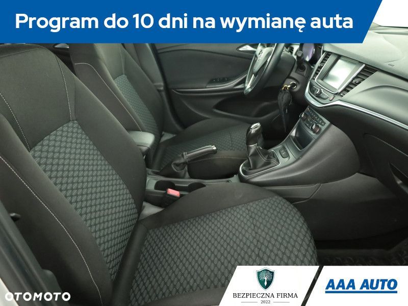 Opel Astra - 8