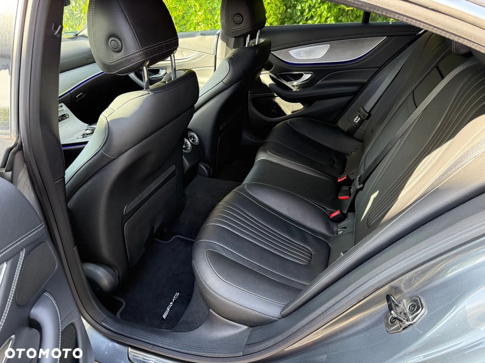 Mercedes-Benz CLS - 17