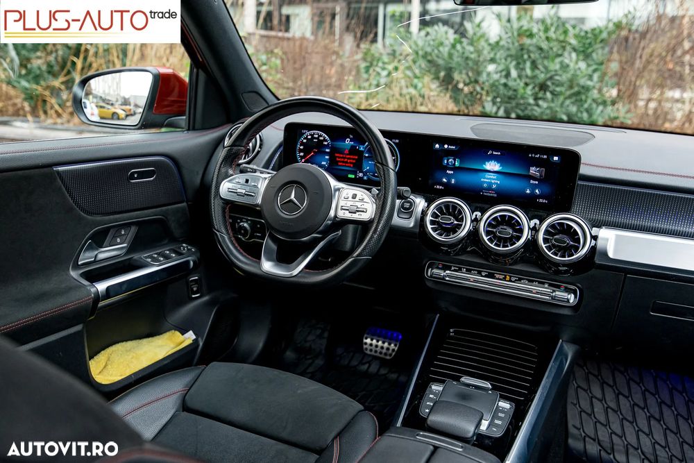Mercedes-Benz EQB - 33
