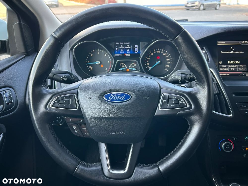 Ford Focus 1.5 EcoBlue Start-Stopp-System TITANIUM - 20