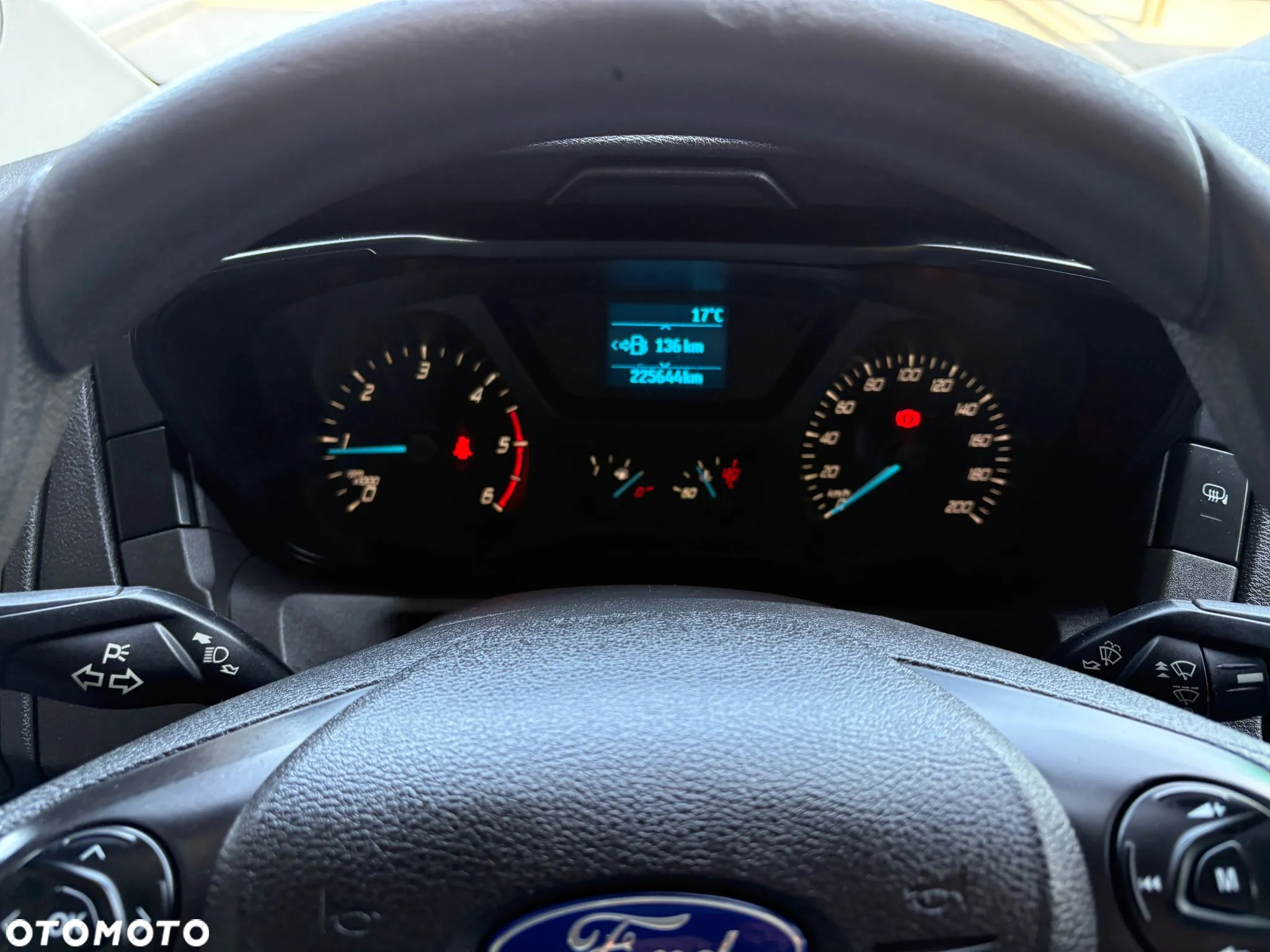 Ford Transit - 19