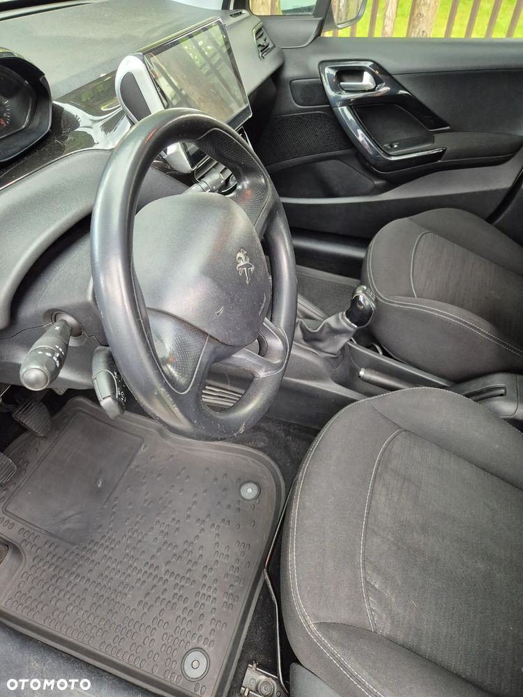 Peugeot 208 1.4 HDi Access - 8