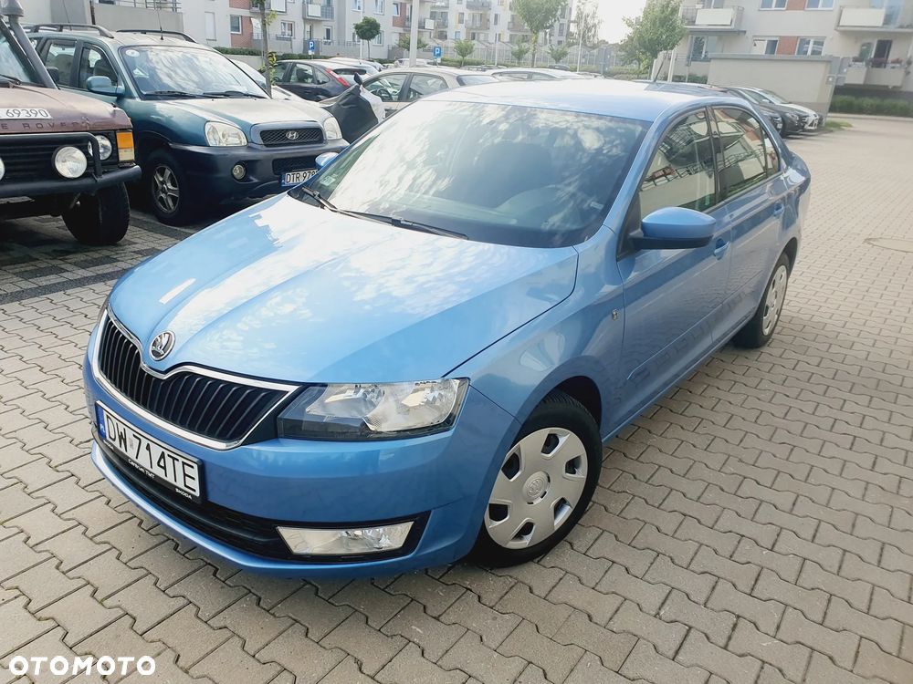 Skoda RAPID 1.2 TSI Ambition - 11