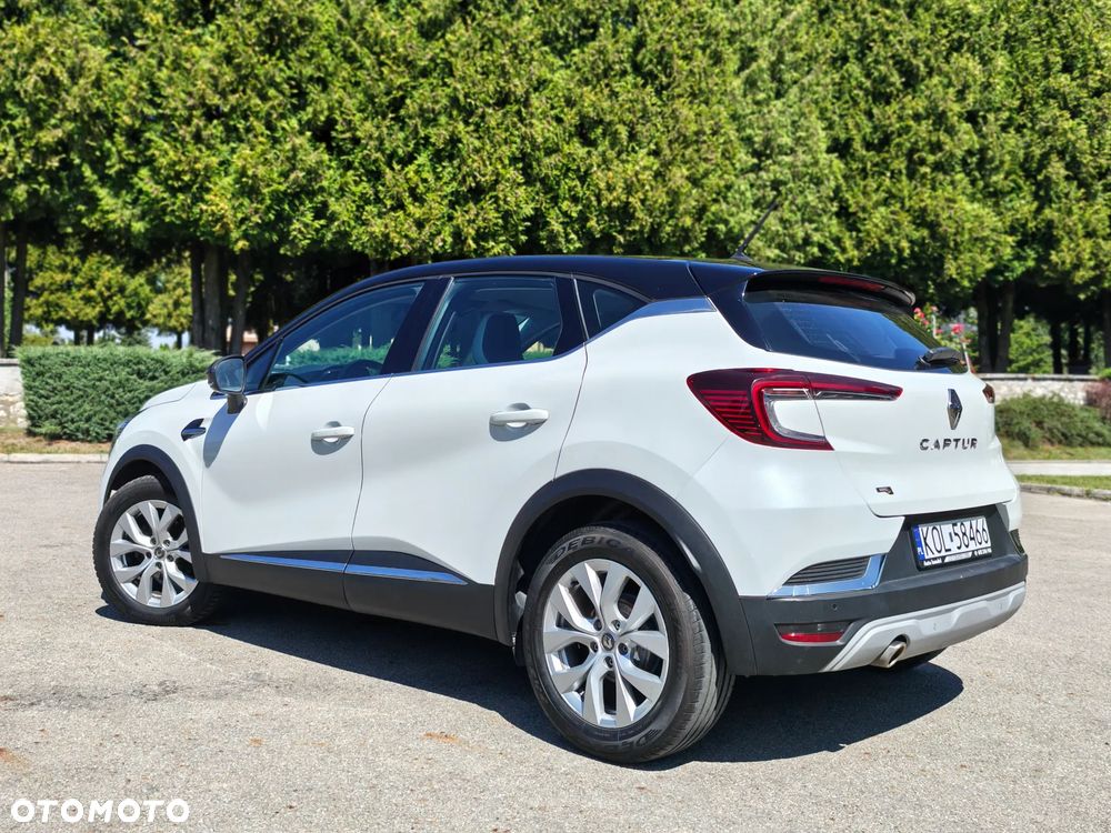 Renault Captur 1.3 TCe Intens EDC - 4
