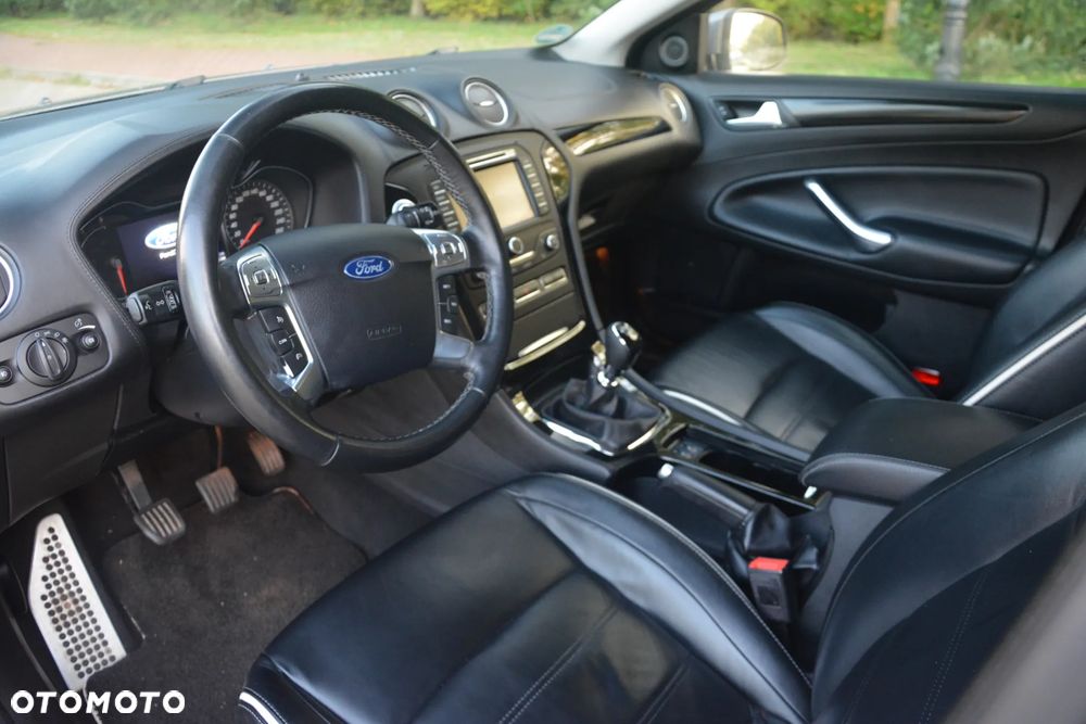 Ford Mondeo 2.0 TDCI Titanium - 22