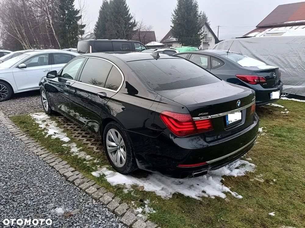 BMW Seria 7 740Li Edition Exclusive