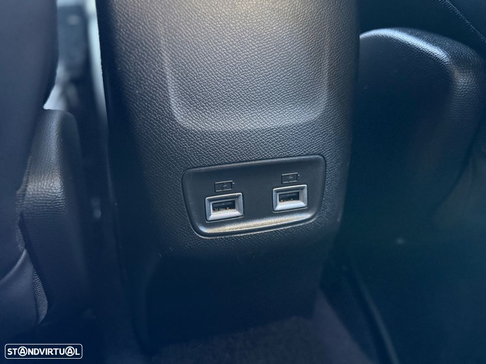 Peugeot e-208 GT Pack - 34