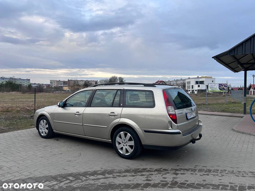 Ford Mondeo 2.0 TDCI Ghia - 5