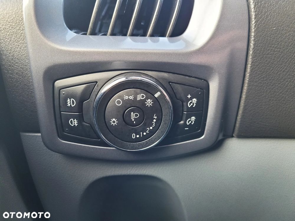 Ford Custom SPORT KAMERA KLIMA WEBASTO FV23% - 37