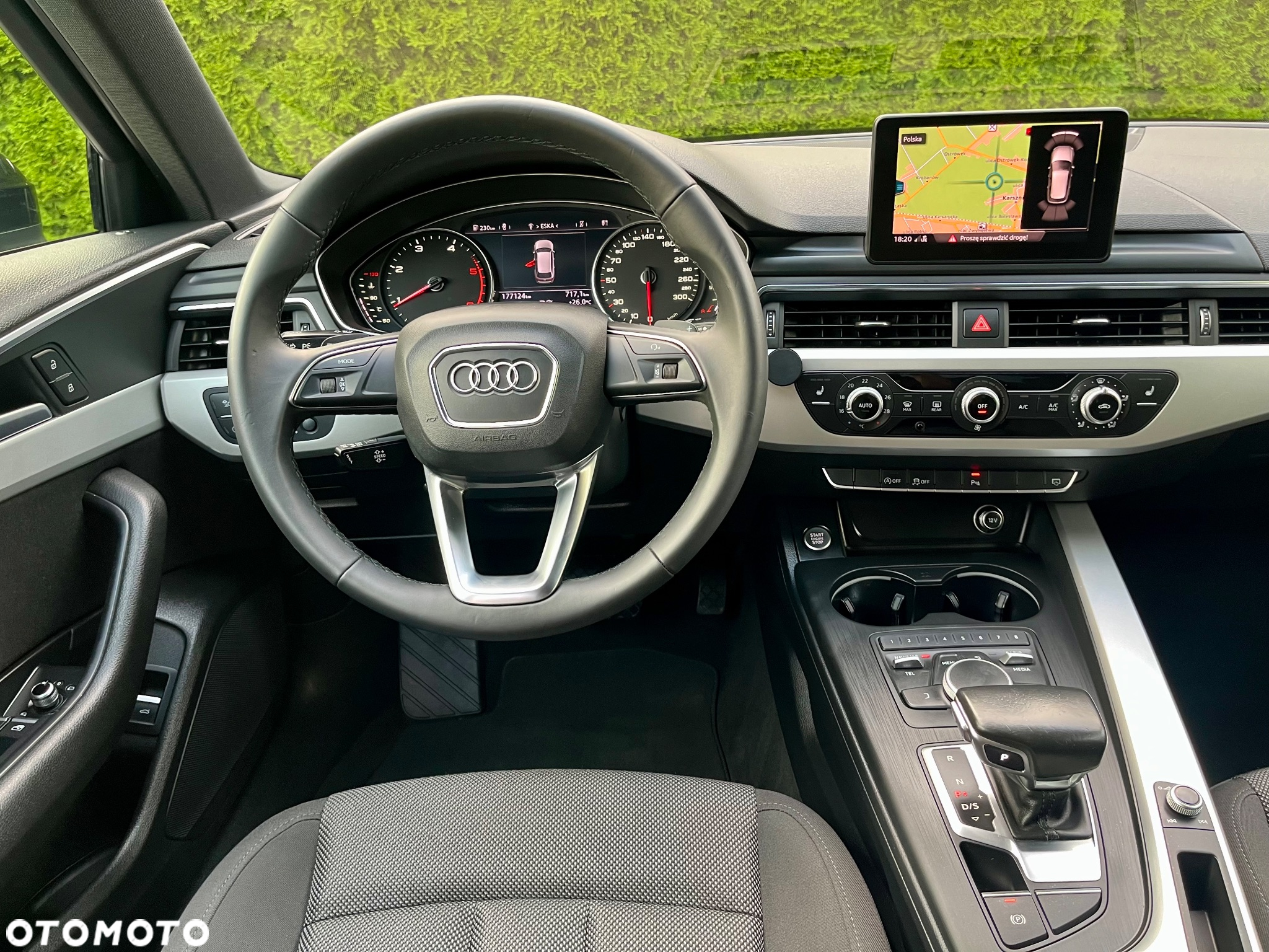 Audi A4 Avant 2.0 TDI Design S tronic - 35