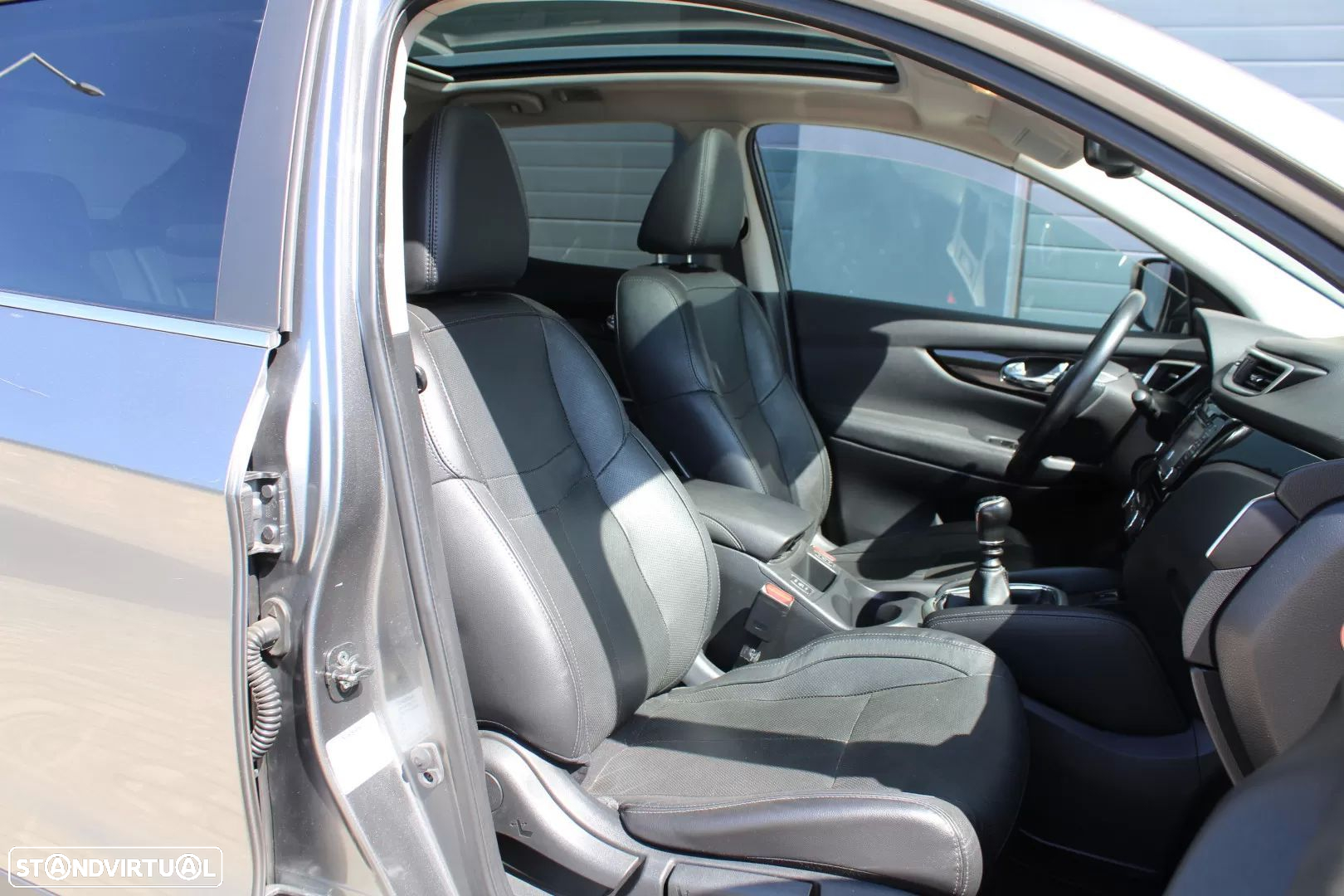 Nissan Qashqai 1.5 dCi Tekna Premium S - 12