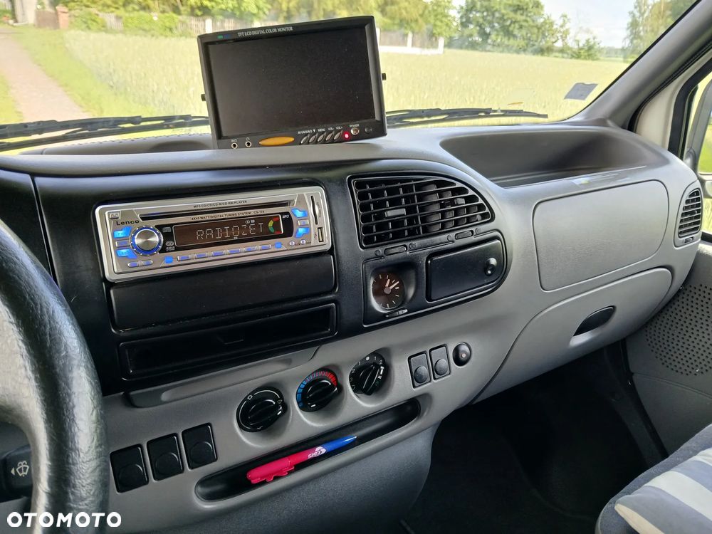 Ford Transit - 11