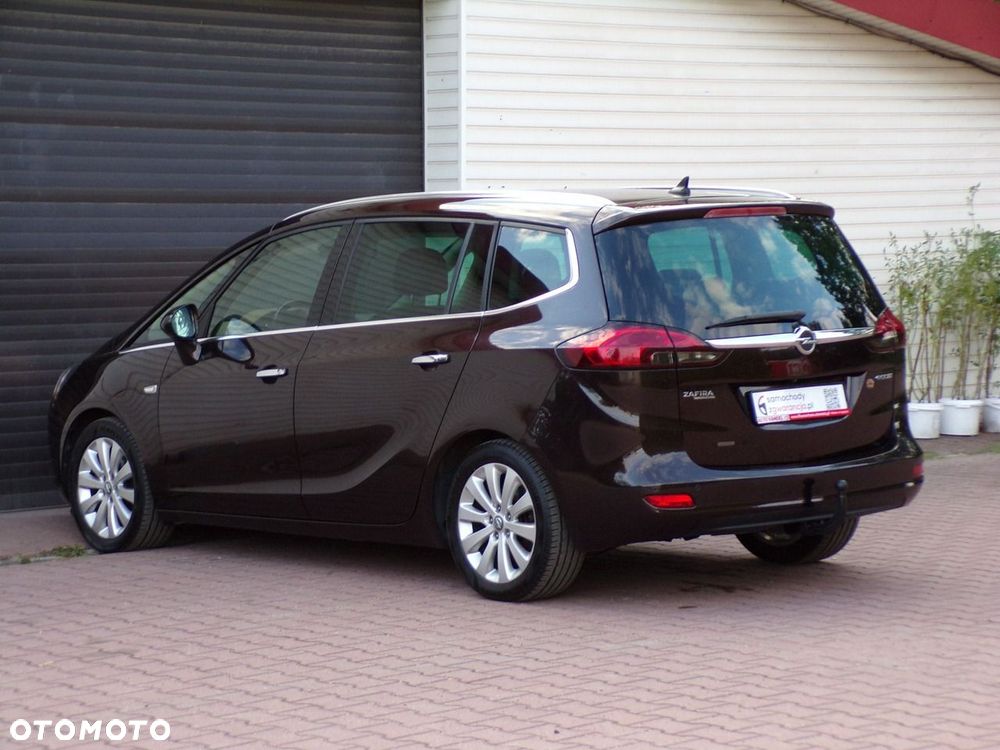 Opel Zafira - 10