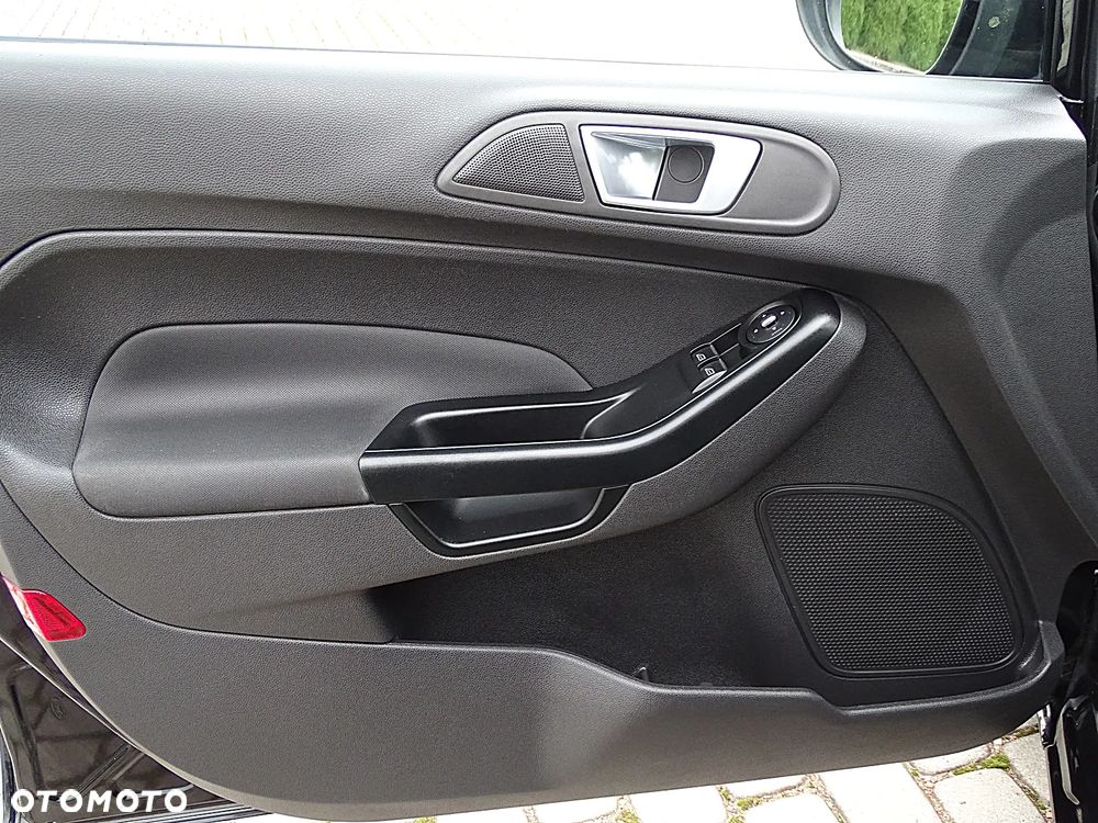 Ford Fiesta 1.25 Gold X - 32