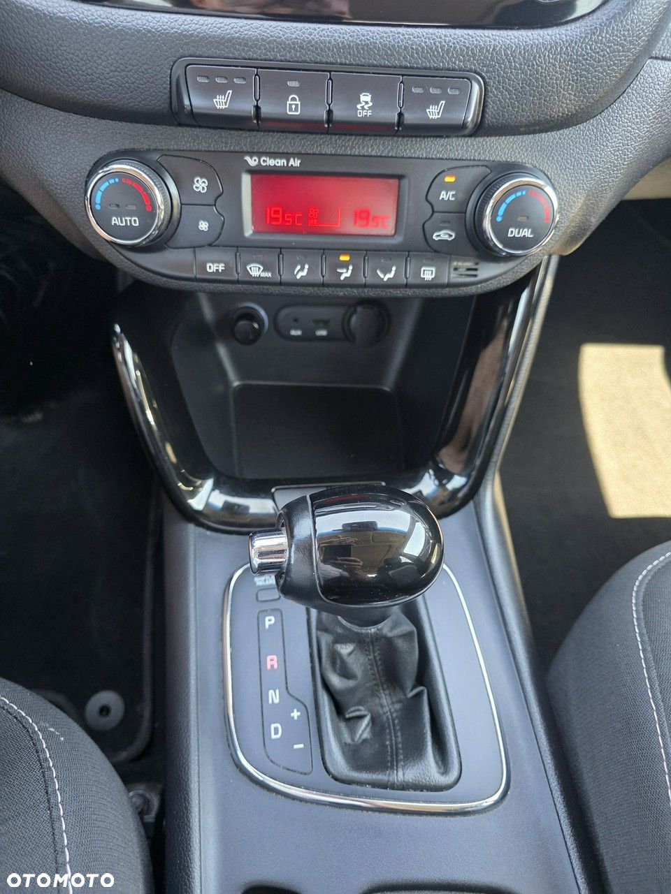 Kia Ceed 1.6 GDI DCT SW Platinum Edition - 5