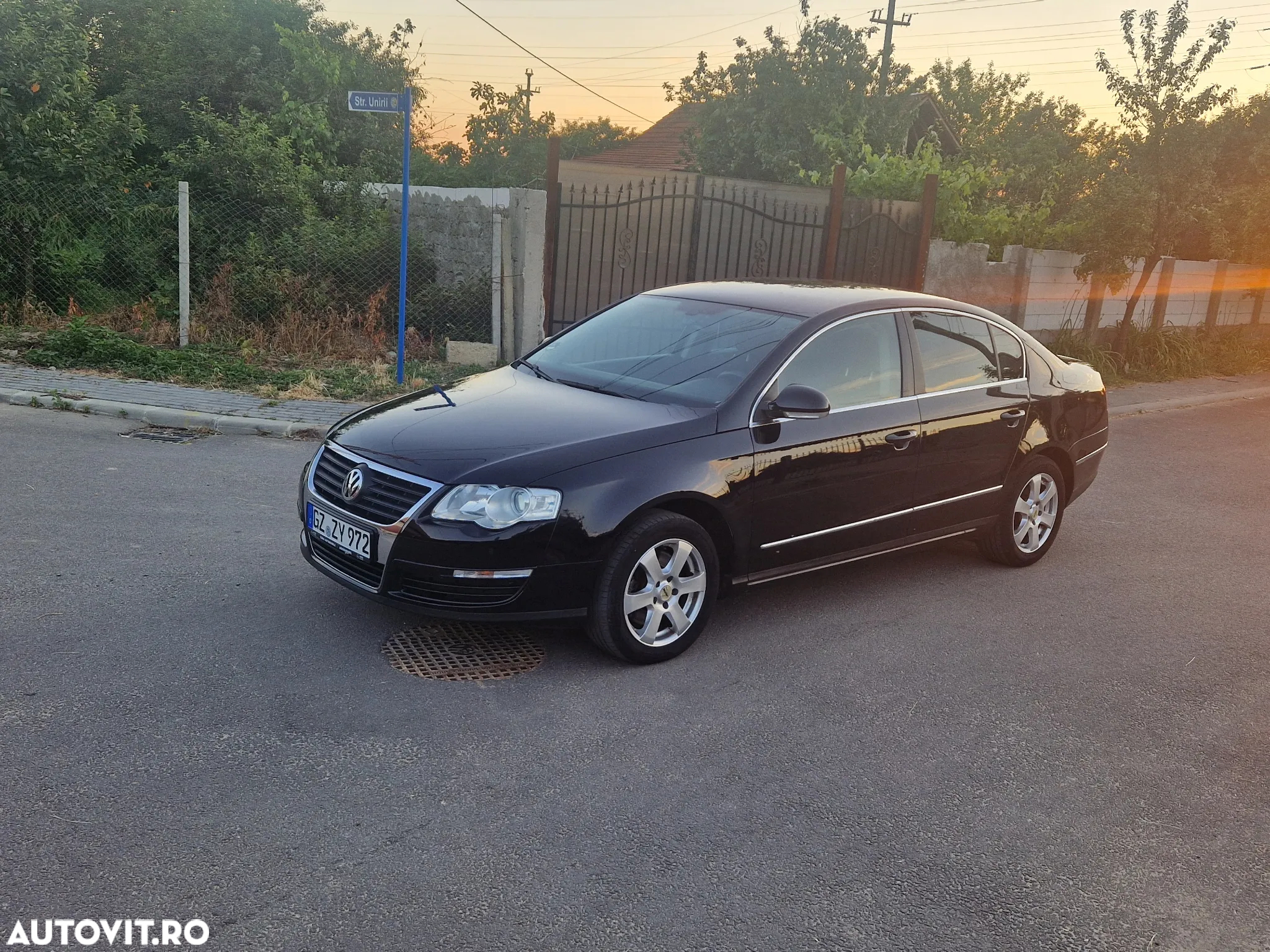 Volkswagen Passat - 8