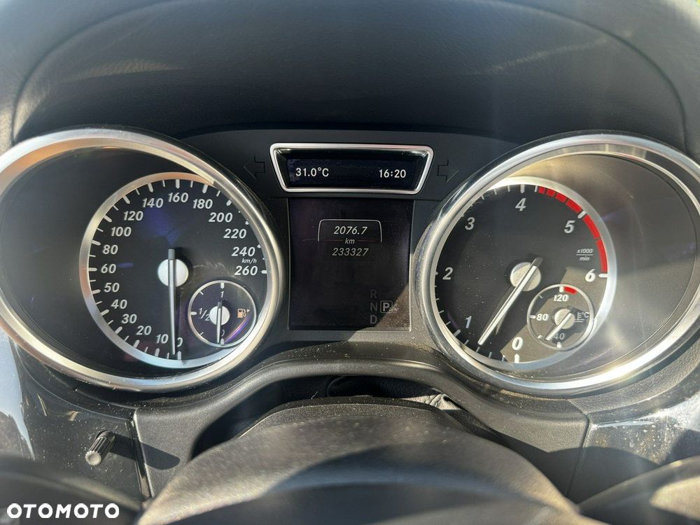 Mercedes-Benz GL 350 BlueTEC 4Matic 7G-TRONIC - 19