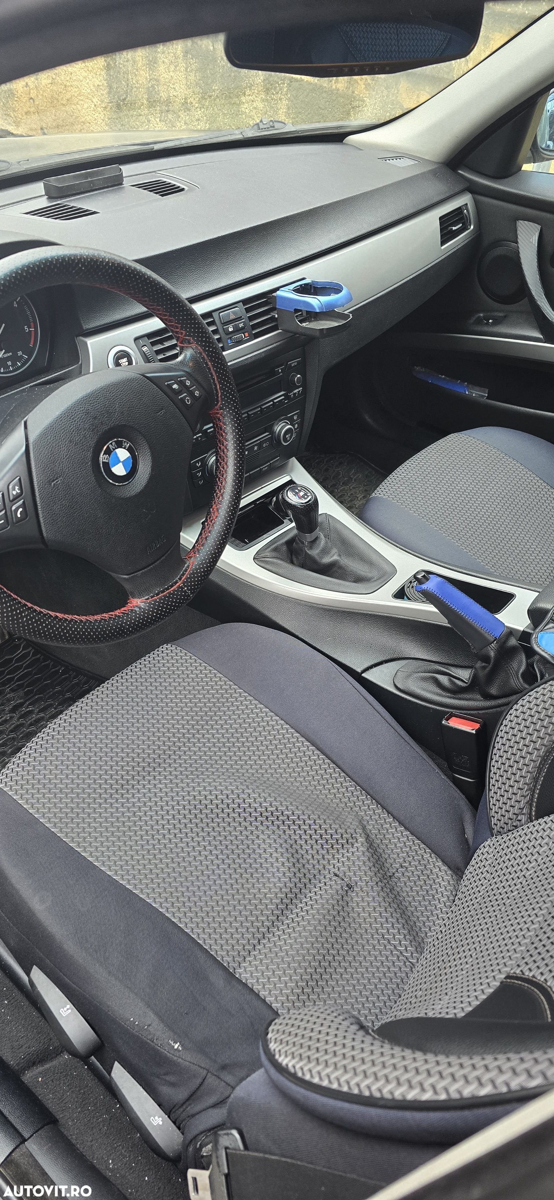 BMW Seria 3 318d - 4