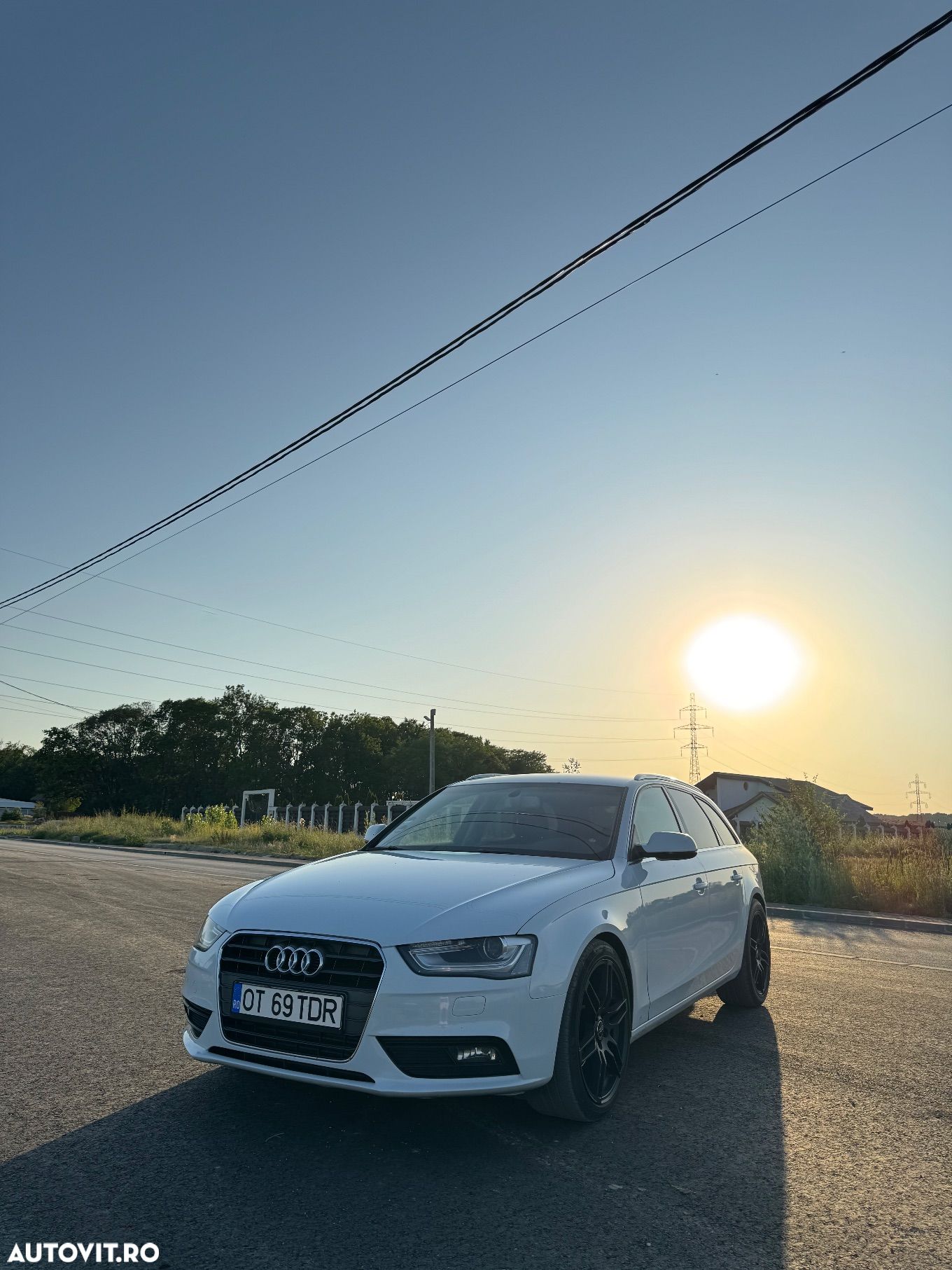 Audi A4 2.0 TDI Multitronic Avant - 1