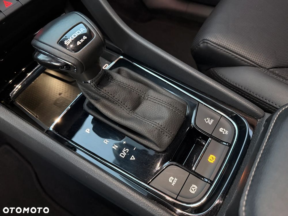 Skoda Kodiaq 2.0 TSI 4x4 L&K DSG - 29