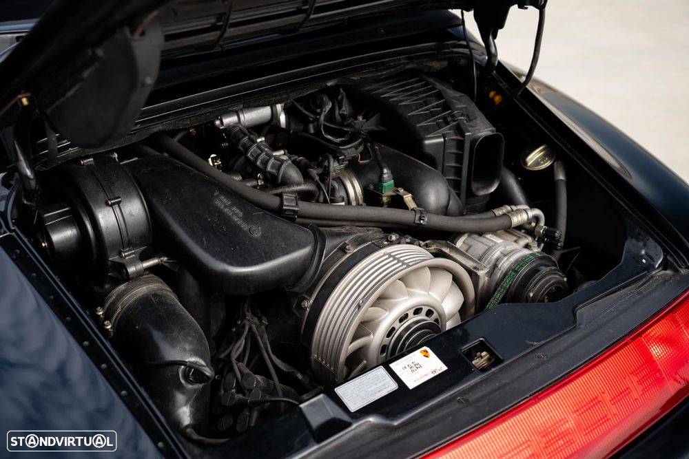 Porsche 911 (993) Cabriolet 3.6 Carrera 4 - 48