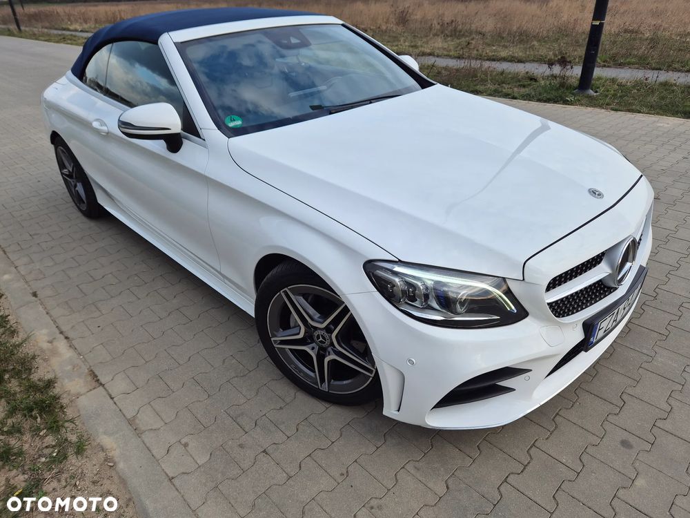 Mercedes-Benz Klasa C 180 9G-TRONIC AMG Line - 11