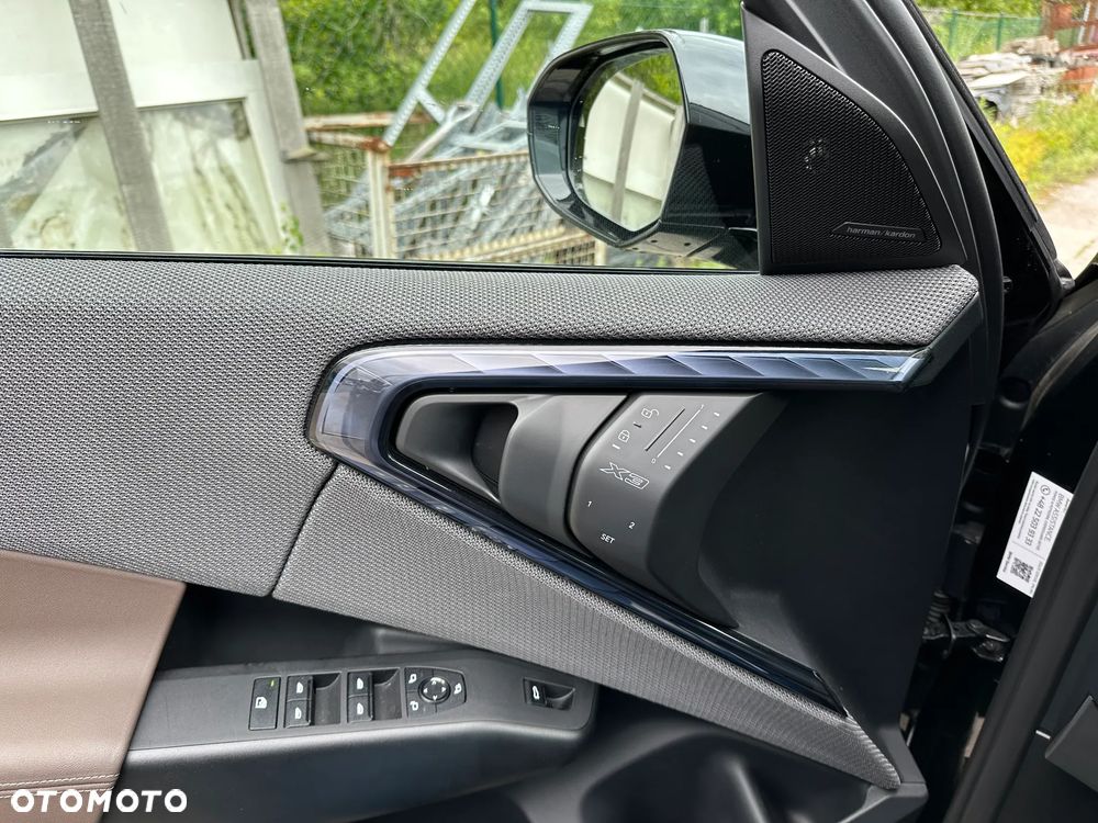 2025 BMW X3, photograph 11