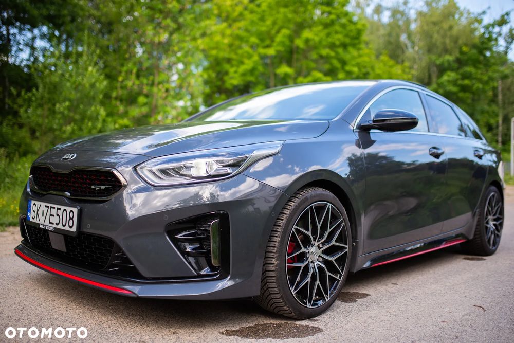 Kia ProCeed 1.6 T-GDI GT DCT - 36