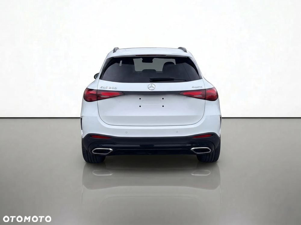 Mercedes-Benz GLC - 5