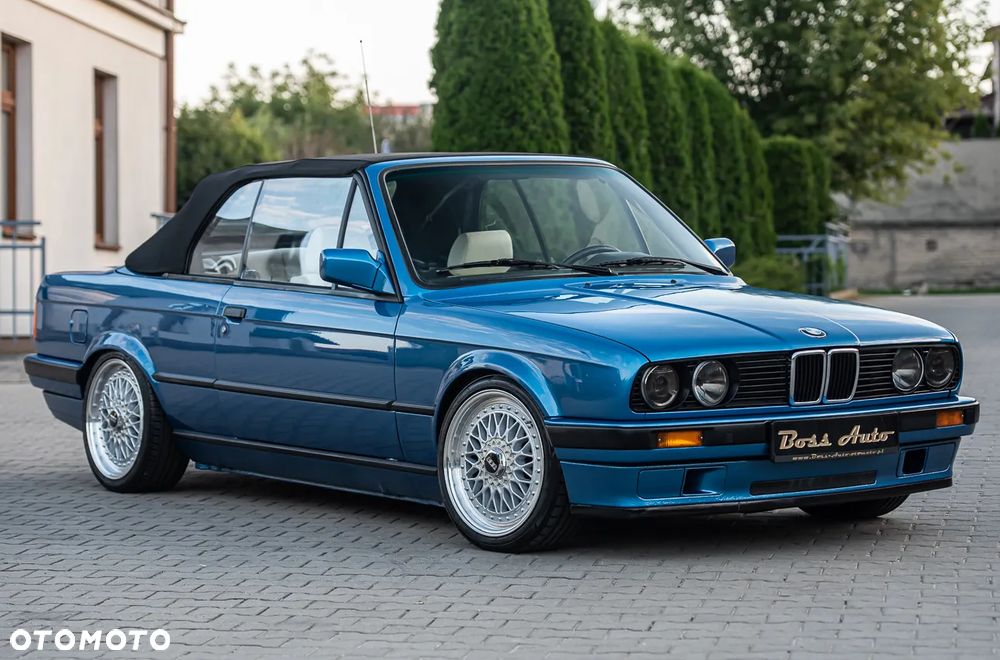 BMW Seria 3 325i - 2