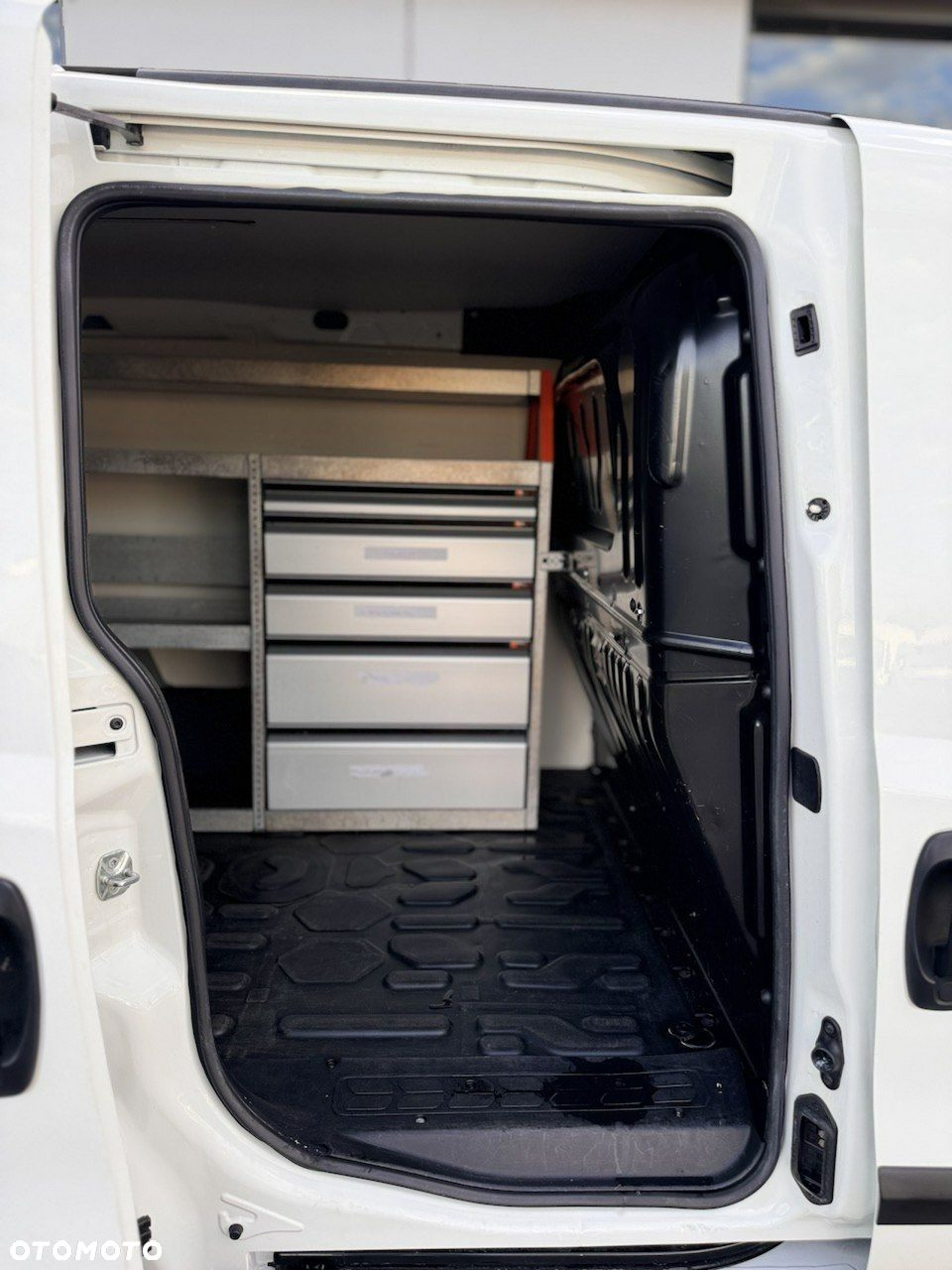 Opel Combo - 11