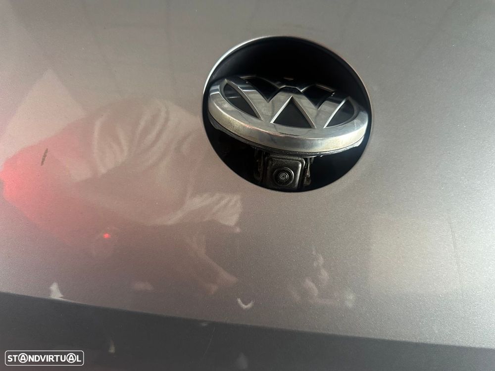 VW Passat 1.6 TDI Business DSG - 31