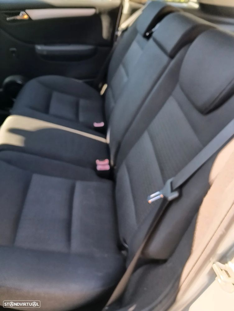 Mercedes-Benz B 150 - 10