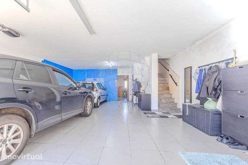 Moradia T2 Remodelada em Grijó (com potencial T3 ou T4) - Grande imagem: 3/12