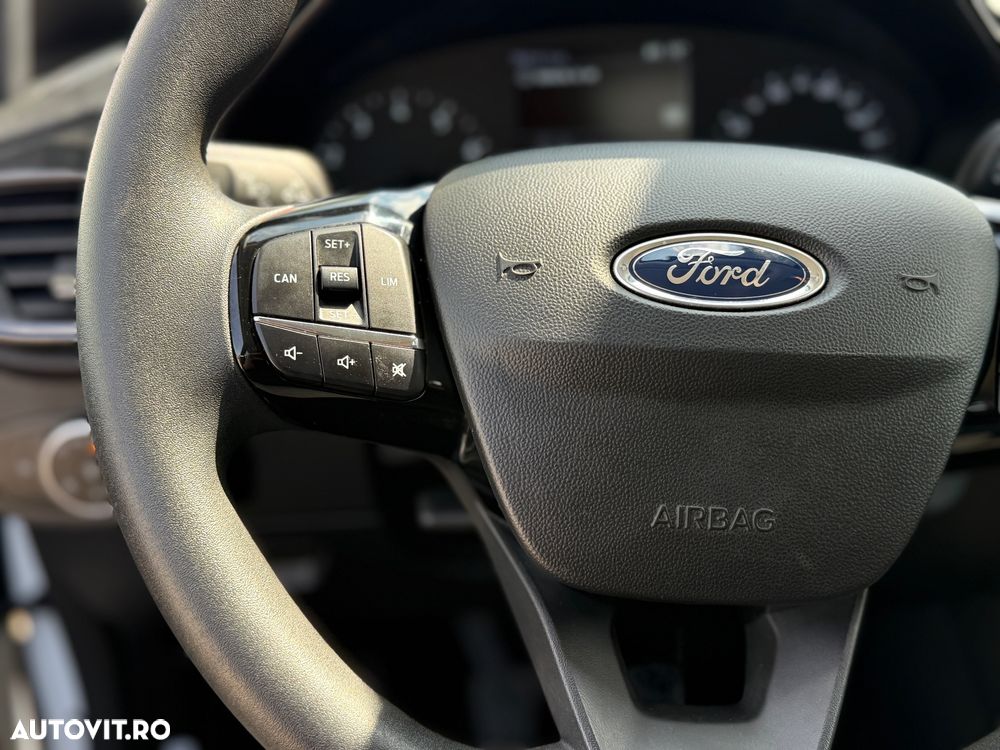 Ford Fiesta 1.1 S&S TREND - 6
